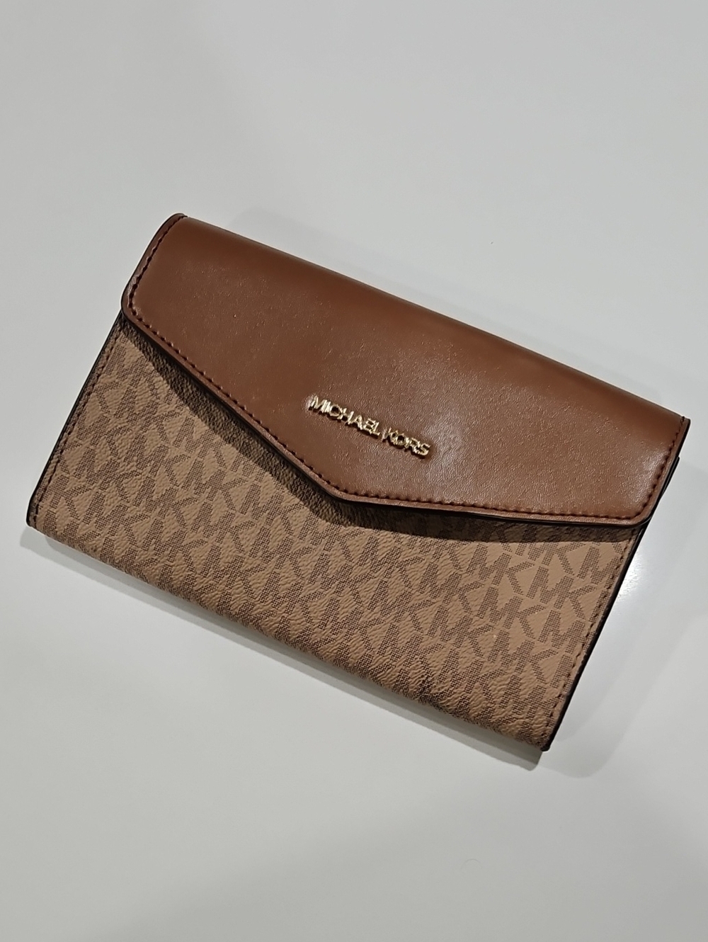 Michael Kors Brown Logo-Print Envelope Purse Like New.